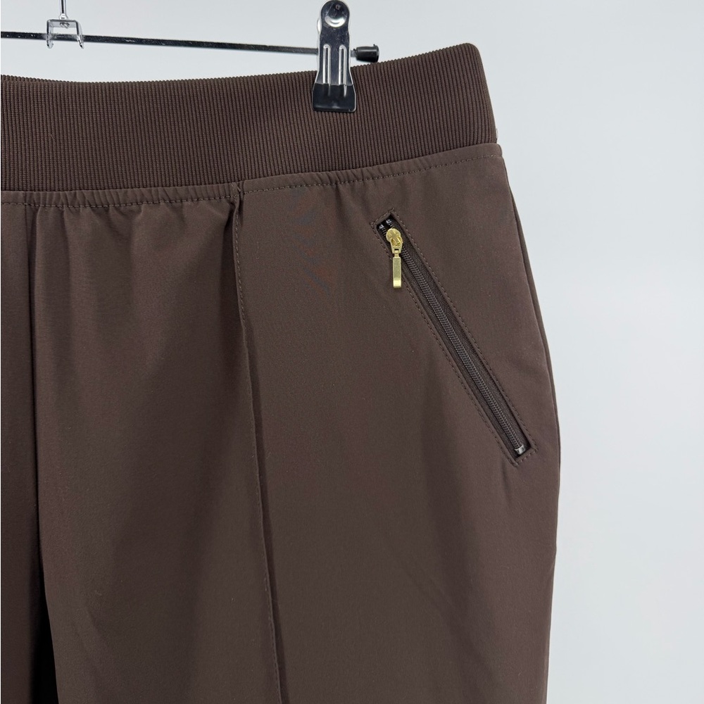 Chico's Zenergy Chocolate Brown Stretch Cropped Pull-On Pants, Women's Large (2) - Picture 2 of 7